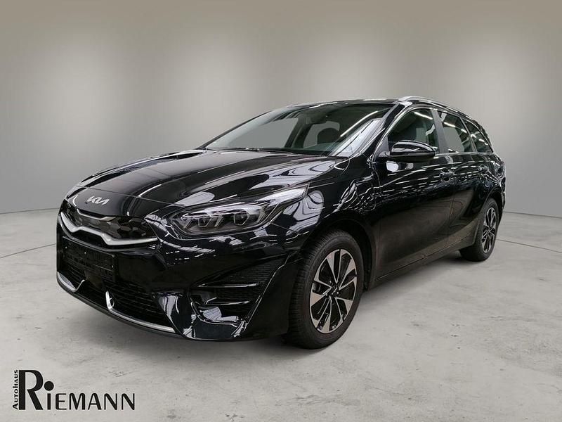 Schwarz Gebraucht 2024 Kia Ceed Sportswagon Spirit Kombi | 22.995 € (Superpreis) - Bild 1/4
