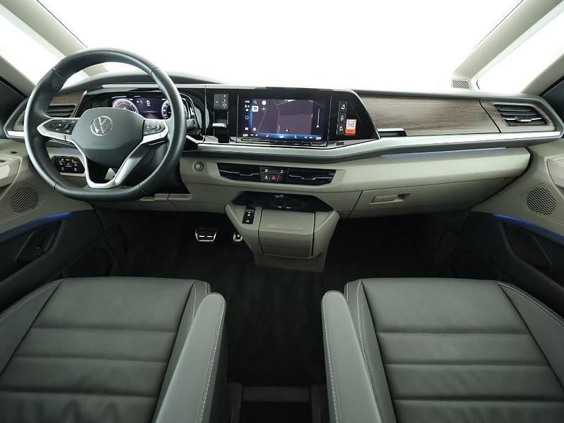 Usata VW Multivan Style 150 CV (110 kW) 2025 Nero Monovolume