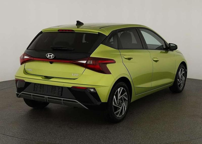 Lucid lime metallic Neu 2025 Hyundai i20 Kleinwagen | 20.095 € (Fairer Preis) - Bild 1/4