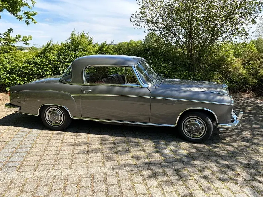 Gebraucht Mercedes 220 106 PS (77 kW) 1959 Coupé