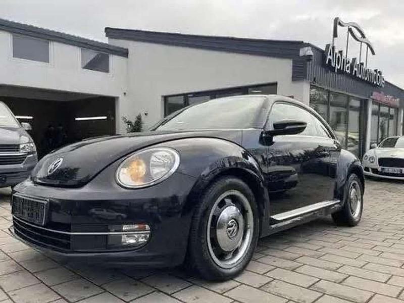 Gebraucht VW Beetle Design 105 PS (77 kW) 2014 Deep black perleffekt Kleinwagen