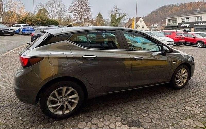 Gebraucht Opel Astra Edition 131 PS (96 kW) 2022 Grau Limousine
