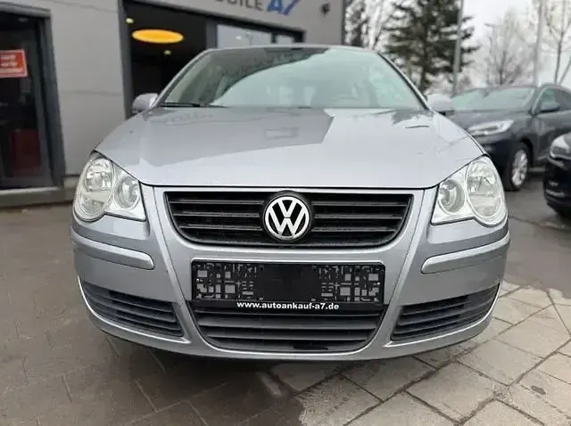 Gebraucht VW Polo Comfortline 60 PS (44 kW) 2008 Silber Kleinwagen