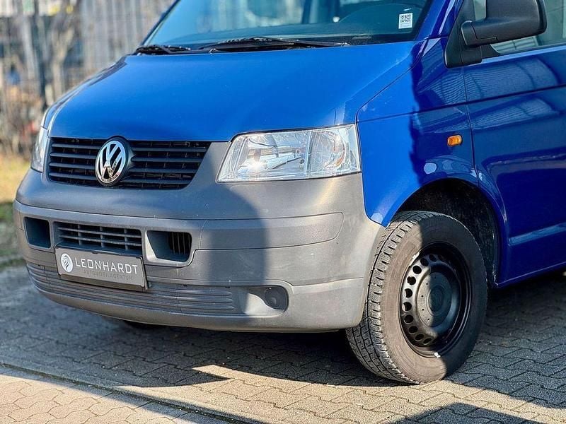 Usado VW Caravelle 131 CV (96 kW) 2007 Azul Van