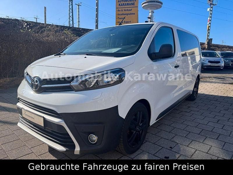 Gebraucht Toyota Proace 116 PS (85 kW) 2019 Weiß Van / Kleinbus