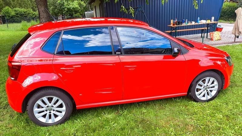 Gebraucht VW Polo Style 90 PS (66 kW) 2012 Rot Kleinwagen