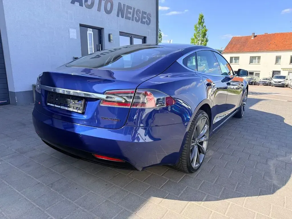 Gebraucht Tesla Model S 244 kW (332 PS) 2018 Blau Kleinwagen