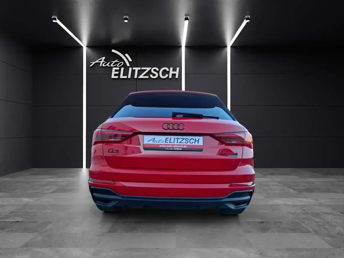 Gebraucht Audi Q3 S-Line 245 PS (180 kW) 2024 Progressivrot metallic SUV