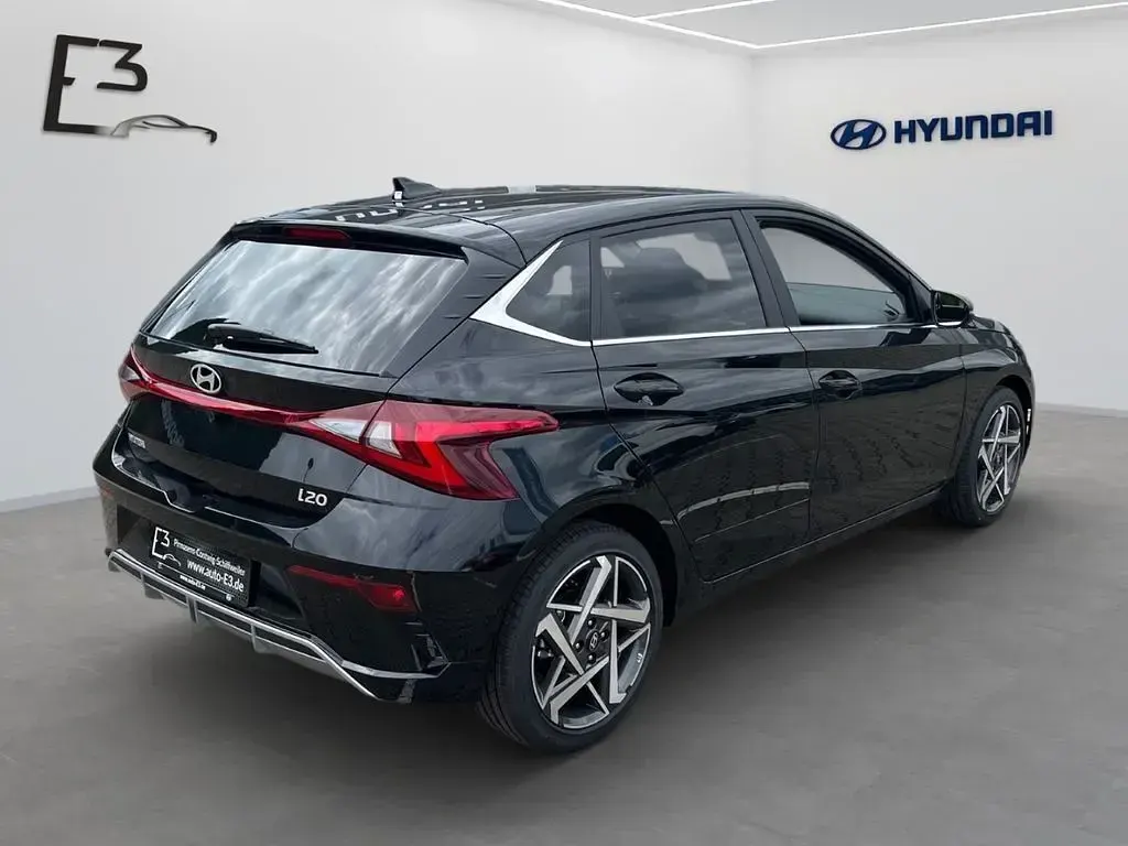 Gebraucht Hyundai i20 Turbo 101 PS (74 kW) 2025 Schwarz Kleinwagen
