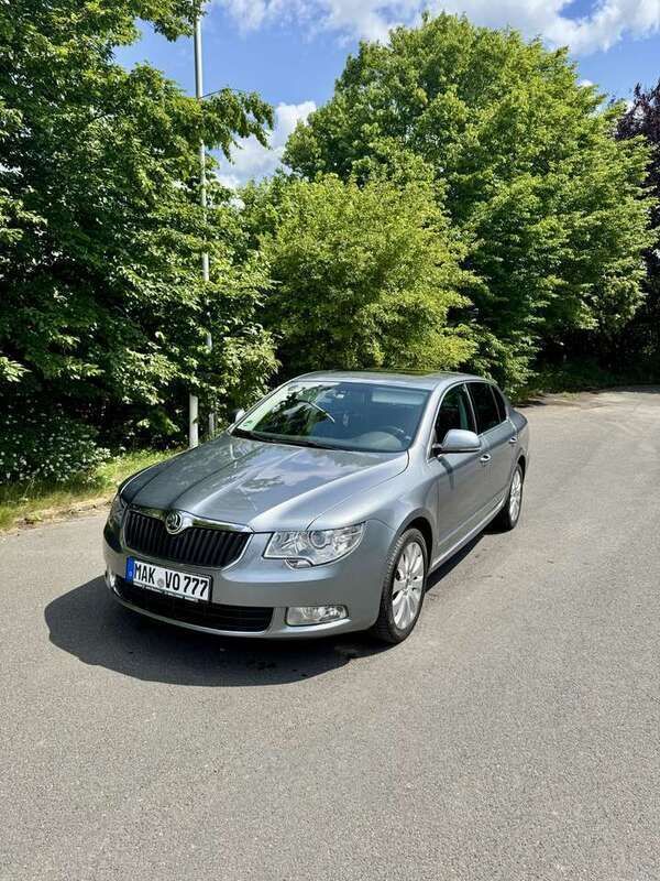 Gebraucht 2011 Skoda Superb Elegance Limousine | 9.500 € (Etwas zu teuer) - Bild 1/4