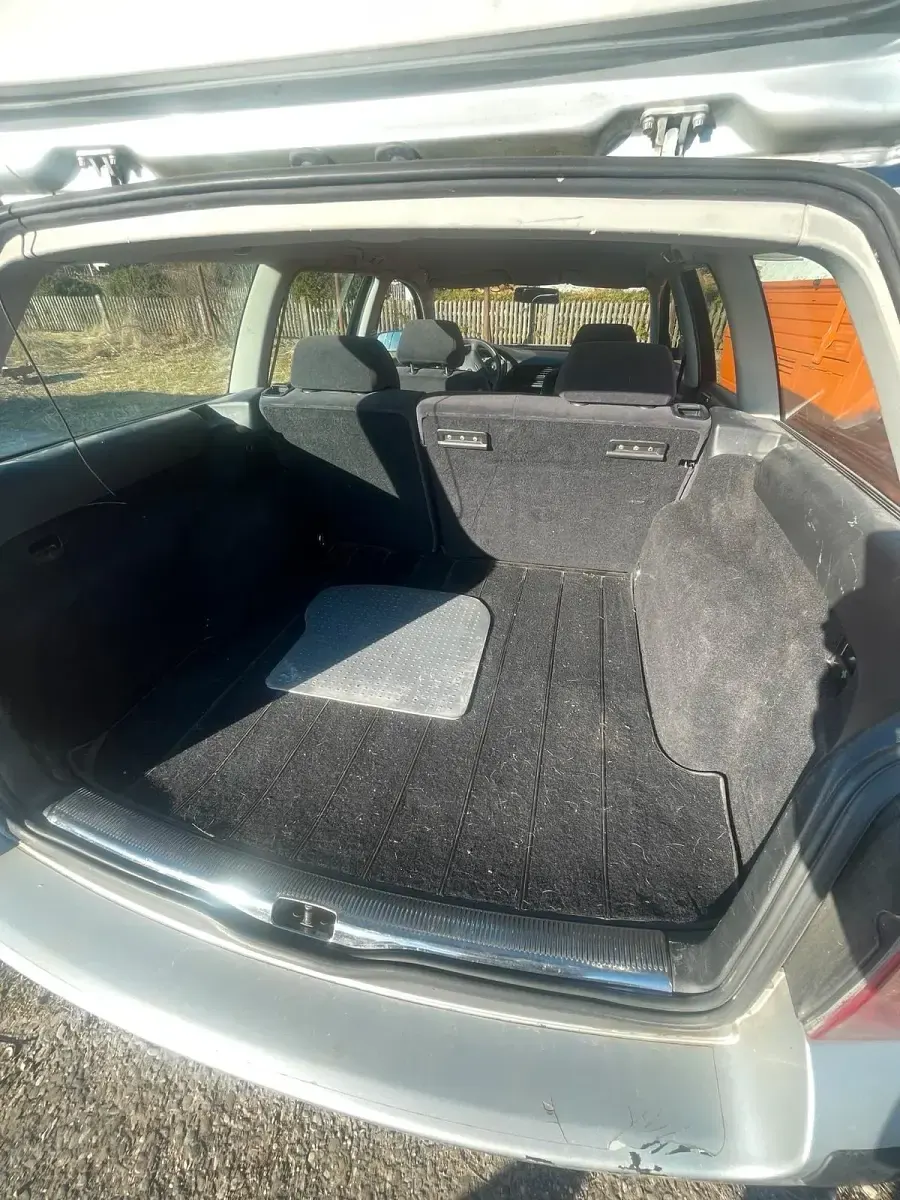 Gebraucht VW Passat 131 PS (96 kW) 2001 Silber Kombi