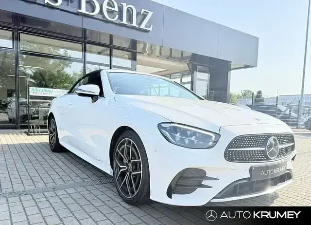 Gebraucht Mercedes E220 AMG line 194 PS (142 kW) 2023 Weiß Cabrio