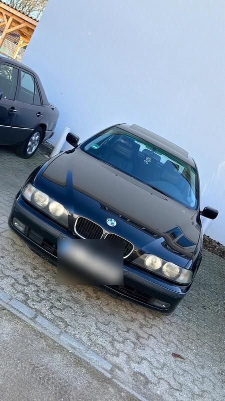 Gebraucht BMW 523 170 PS (125 kW) 1998 Schwarz Limousine