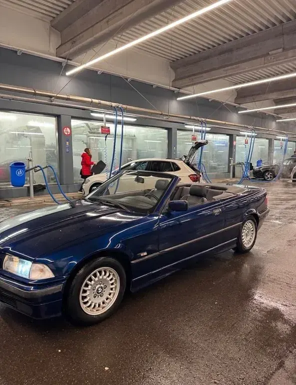 Second-hand BMW 325 Performance 150 CP (110 kW) 1993 Albastru Cabrio