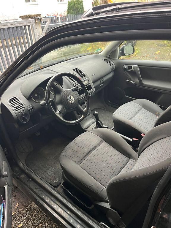 Gebraucht VW Polo Edition 50 PS (36 kW) 2001 Schwarz Limousine
