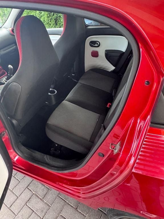 Rot Gebraucht 2015 Renault Twingo Kleinwagen | 6.000 € (Guter Preis) - Bild 1/4