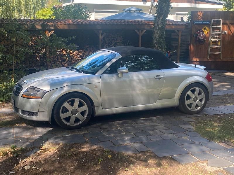 Gebraucht Audi TT Roadster 180 PS (132 kW) 2000 Silber Cabrio