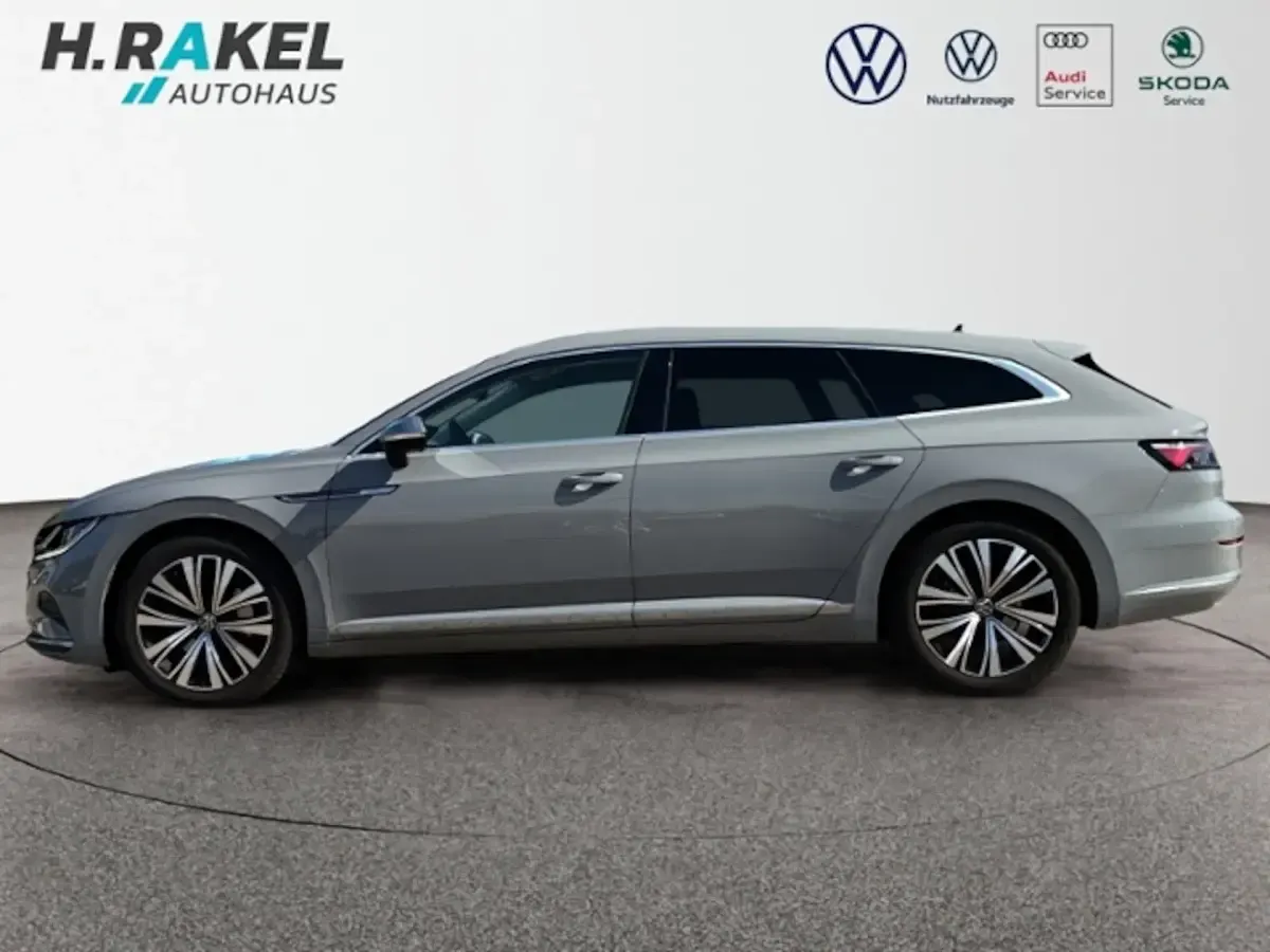 Gebraucht VW Arteon Elegance 150 PS (110 kW) 2022 Grau Limousine