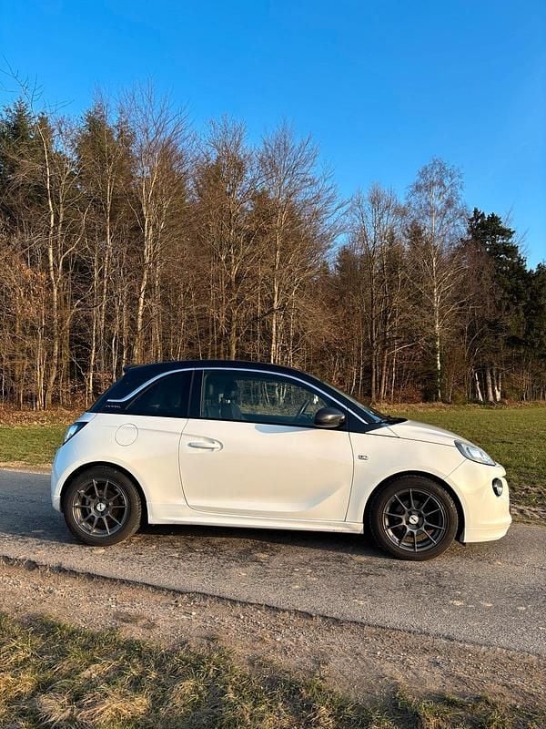 Gebraucht Opel Adam Slam 101 PS (74 kW) 2013 Weiß Kleinwagen