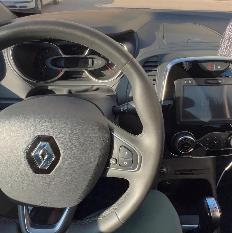 Gebraucht Renault Captur 87 PS (63 kW) 2018 Silber SUV