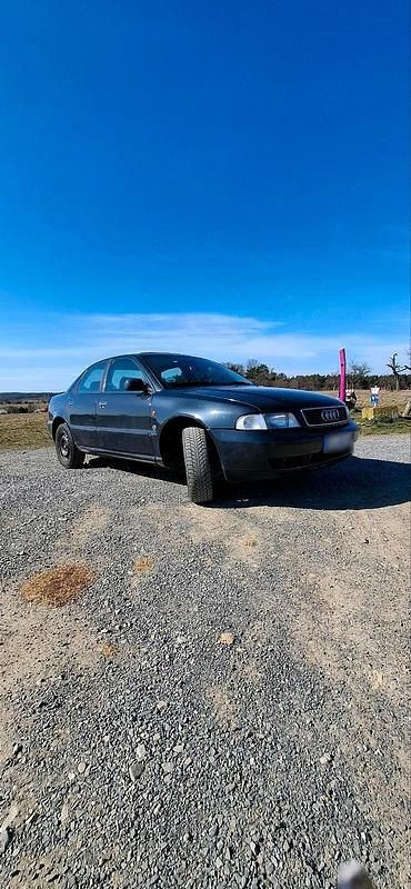 Gebraucht Audi A4 Basis 100 PS (73 kW) 1995 Schwarz Limousine