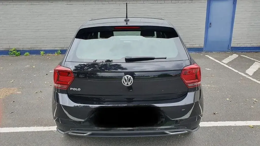Gebraucht VW Polo Highline 116 PS (85 kW) 2019 Schwarz Kleinwagen