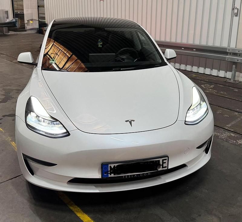 Gebraucht Tesla Model 3 Long Range AWD 366 kW (498 PS) 2023 Weiß Limousine