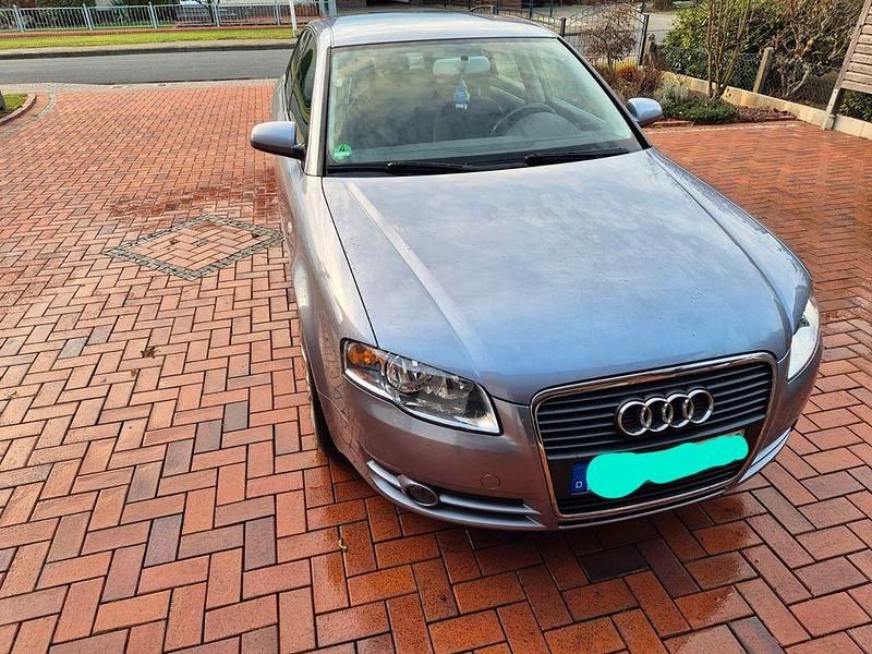 Gebraucht Audi A4 131 PS (96 kW) 2005 Silber Limousine