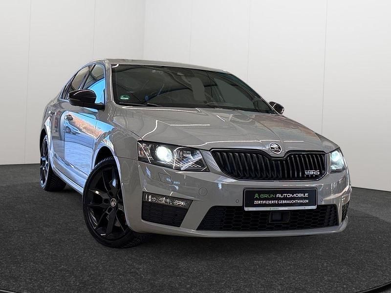 Gebraucht Skoda Octavia RS 184 PS (135 kW) 2015 Grau Kleinwagen