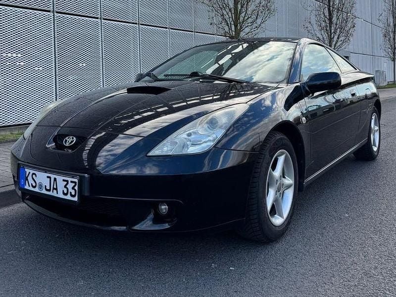 Gebraucht Toyota Celica 143 PS (105 kW) 2001 Schwarz Coupé