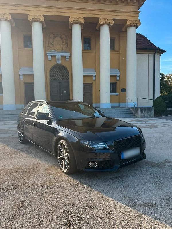 Gebraucht Audi A4 180 PS (132 kW) 2010 Blau Kombi