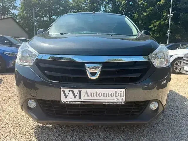 Gebraucht Dacia Lodgy Lauréate 116 PS (85 kW) 2017 Grau Van / Kleinbus
