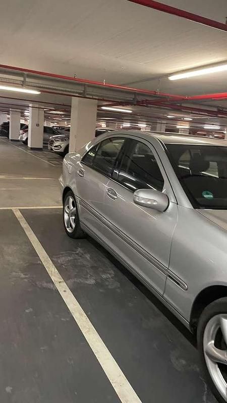Gebraucht Mercedes C320 218 PS (160 kW) 2003 Limousine