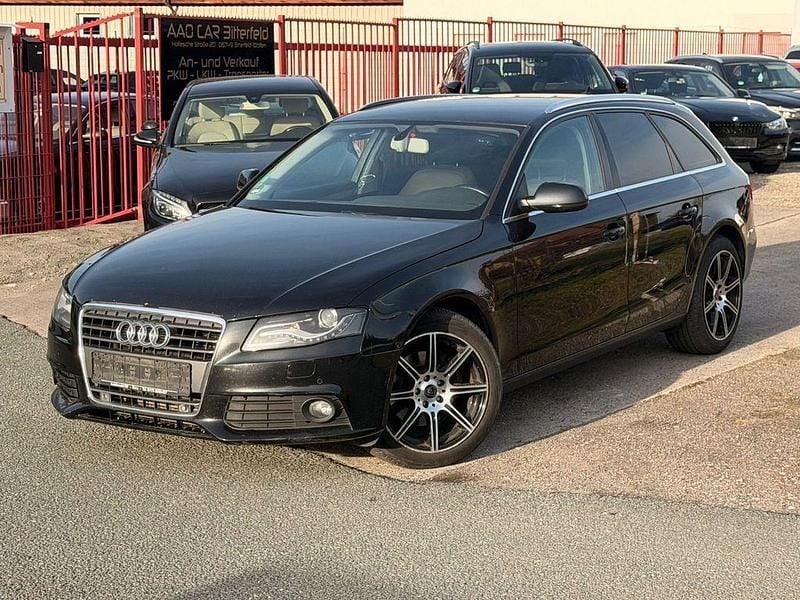Gebraucht Audi A4 Ambiente 143 PS (105 kW) 2011 Schwarz Kombi