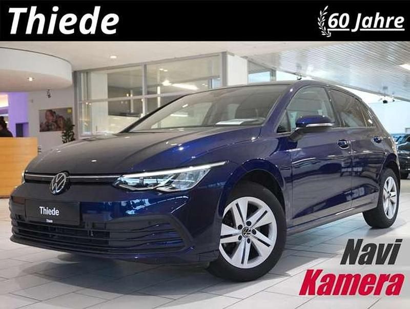 Blau Gebraucht 2023 VW Golf VIII Life Kleinwagen | 20.950 € (Superpreis) - Bild 1/1