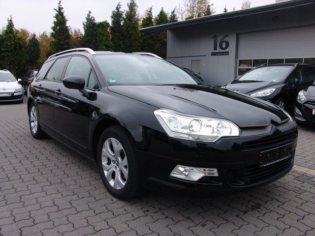 Gebraucht Citroën C5 Exclusive 140 PS (102 kW) 2010 Schwarz metallic Kombi