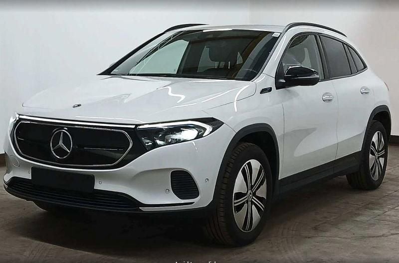 Gebraucht Mercedes EQA250 AMG 139 kW (190 PS) 2022 Weiß SUV