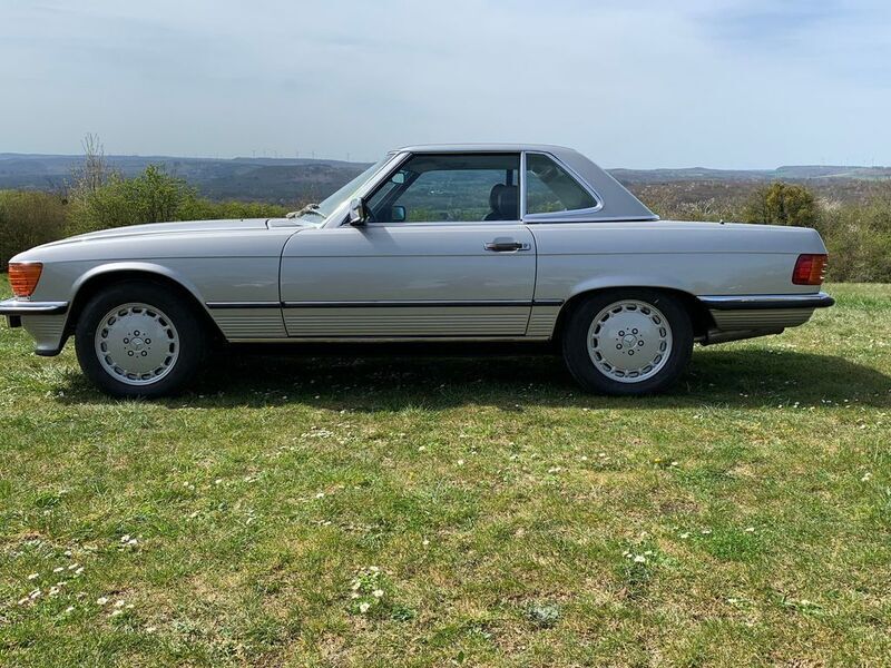Gebraucht Mercedes 560 230 PS (169 kW) 1989 Silber metallic Cabrio