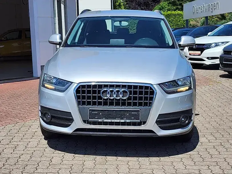 Gebraucht Audi Q3 Advanced 170 PS (125 kW) 2013 Silber SUV