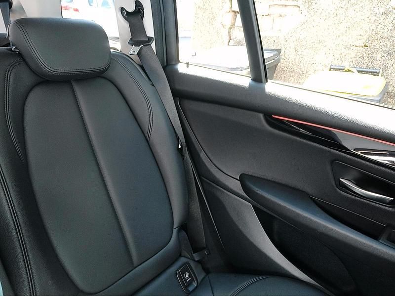 Gebraucht BMW 216 115 PS (84 kW) 2018 Schwarz Kombi