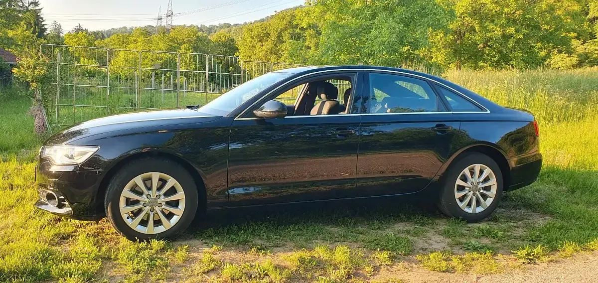 Gebraucht Audi A6 Ambiente 204 PS (150 kW) 2013 Schwarz Limousine