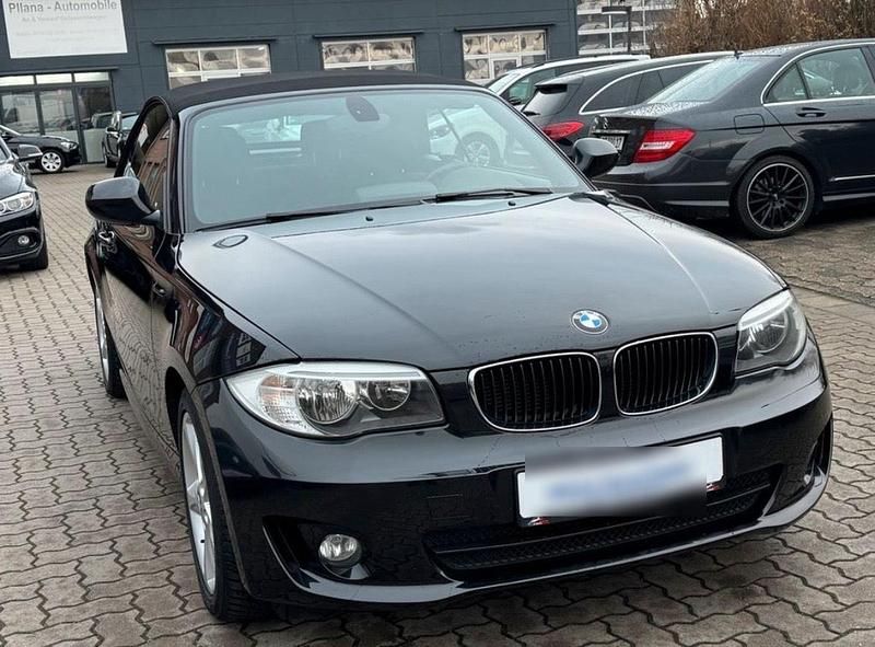 Gebraucht BMW 118 Cabriolet Comfort Edition 143 PS (105 kW) 2012 Schwarz Cabrio