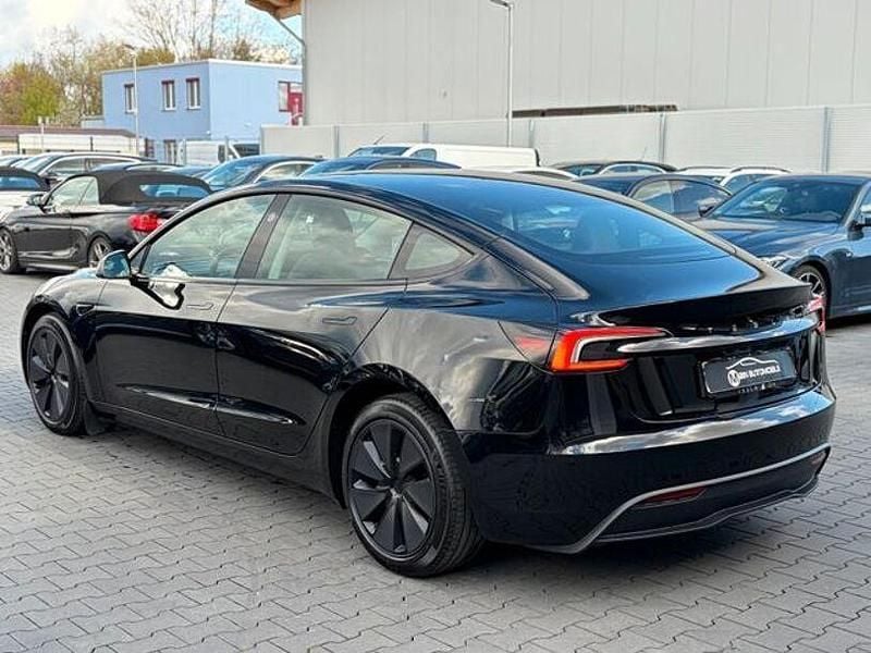 Gebraucht Tesla Model 3 RWD 208 kW (283 PS) 2023 Weiß Limousine