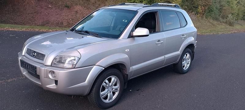 Beige Gebraucht 2006 Hyundai Tucson SUV | 4.650 € (Etwas zu teuer) - Bild 1/4