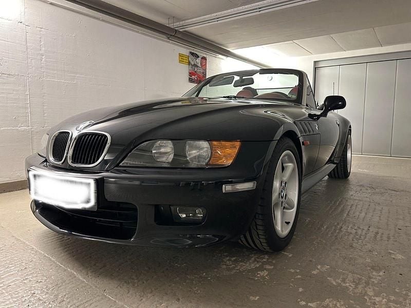 Schwarz Gebraucht 1998 BMW Z3 Performance Cabrio | 31.900 € - Bild 1/4