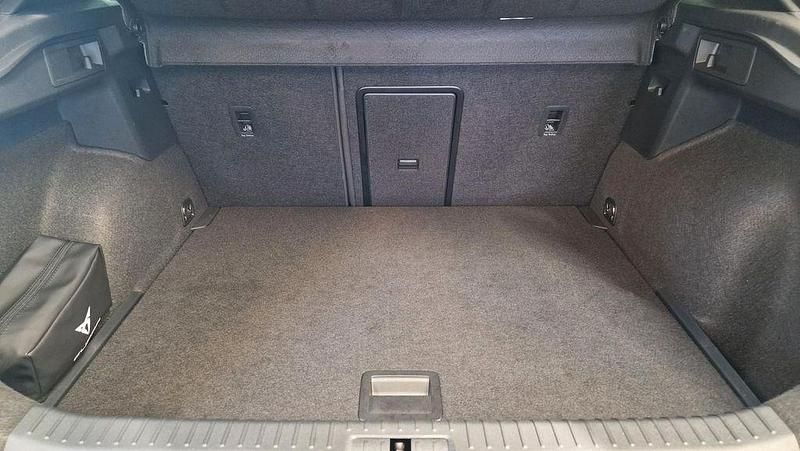 Gebraucht Cupra Formentor 150 PS (110 kW) 2025 Schwarz SUV