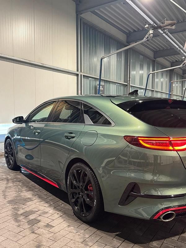 Gebraucht Kia ProCeed GT 204 PS (150 kW) 2024 Grün Kombi