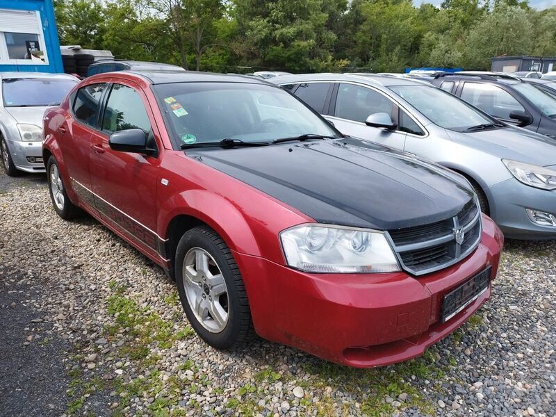 Rot Gebraucht 2008 Dodge Avenger SE Limousine | 1.200 € - Bild 1/4