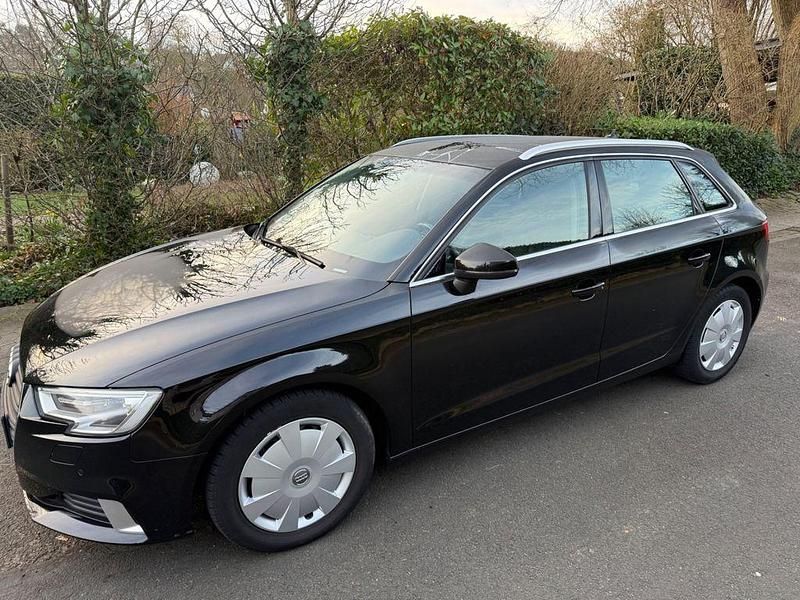 Gebraucht Audi A3 150 PS (110 kW) 2018 Schwarz Limousine