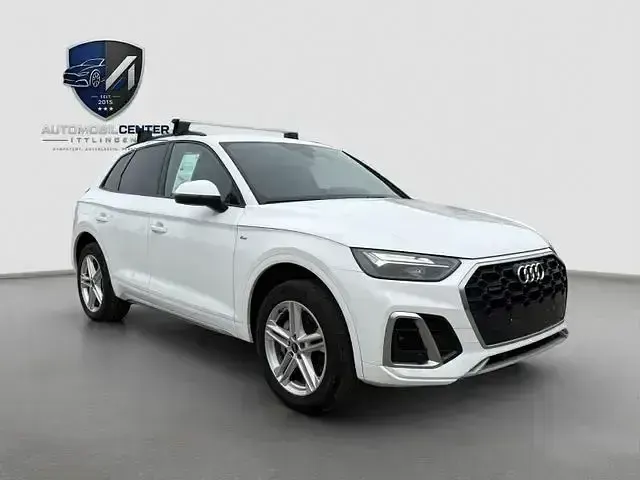Używany Audi Q5 S-Line 367 KM (269 kW) 2022 Biały SUV
